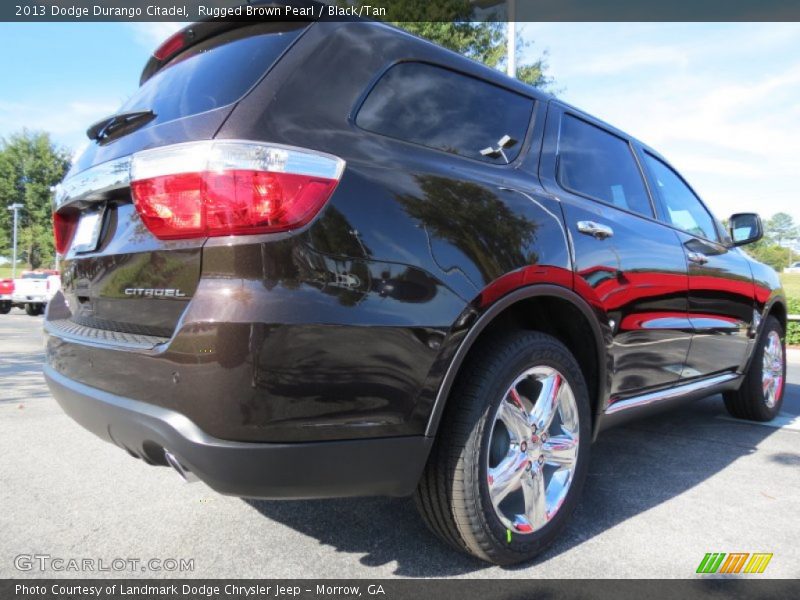Rugged Brown Pearl / Black/Tan 2013 Dodge Durango Citadel