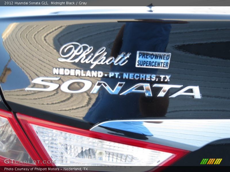 Midnight Black / Gray 2012 Hyundai Sonata GLS
