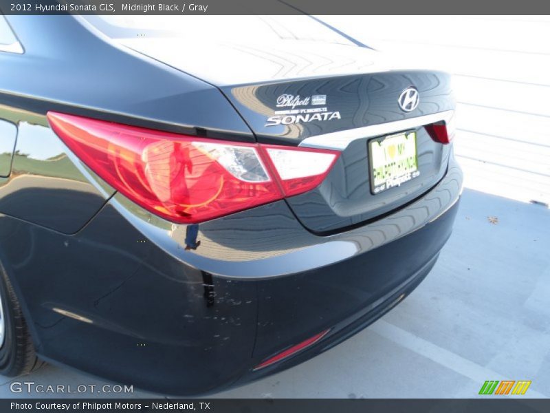 Midnight Black / Gray 2012 Hyundai Sonata GLS