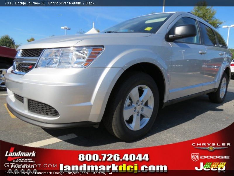 Bright Silver Metallic / Black 2013 Dodge Journey SE