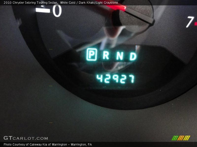 White Gold / Dark Khaki/Light Graystone 2010 Chrysler Sebring Touring Sedan