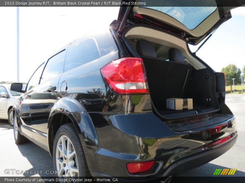 Brilliant Black Crystal Pearl / R/T Black/Red Stitching 2013 Dodge Journey R/T