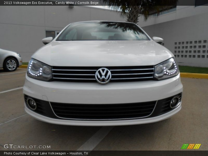 Candy White / Cornsilk Beige 2013 Volkswagen Eos Executive