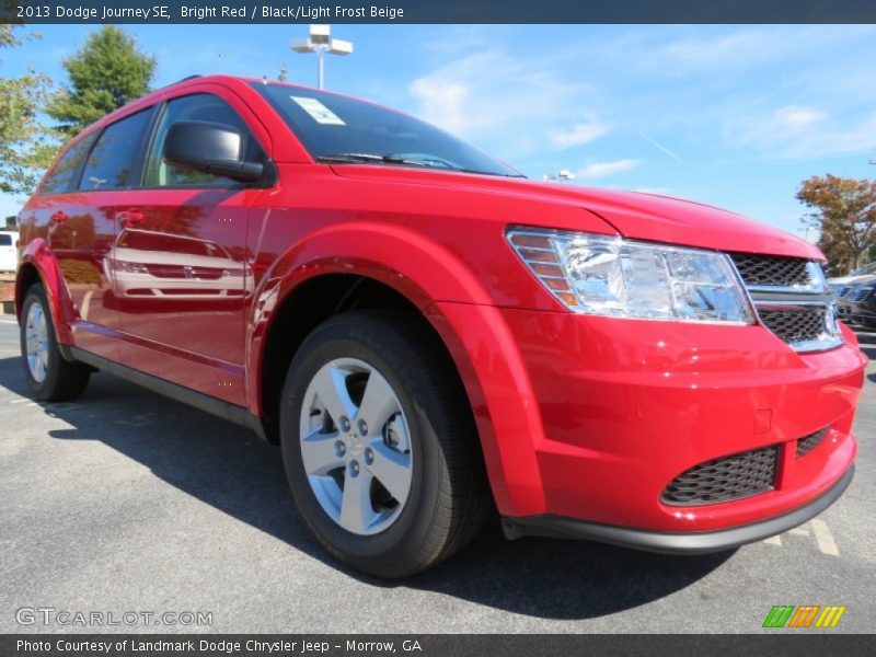 Bright Red / Black/Light Frost Beige 2013 Dodge Journey SE
