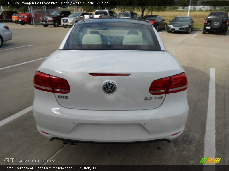 Candy White / Cornsilk Beige 2013 Volkswagen Eos Executive