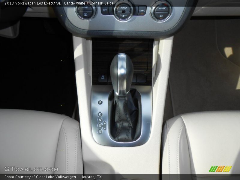 Candy White / Cornsilk Beige 2013 Volkswagen Eos Executive