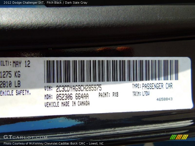 Pitch Black / Dark Slate Gray 2012 Dodge Challenger SXT