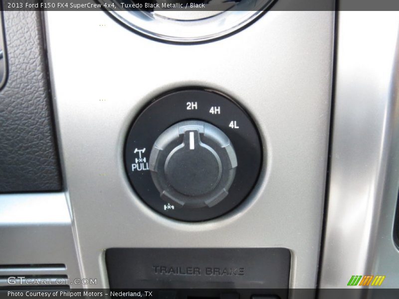 Tuxedo Black Metallic / Black 2013 Ford F150 FX4 SuperCrew 4x4