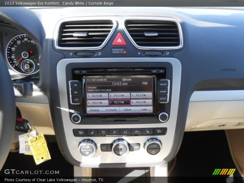 Candy White / Cornsilk Beige 2013 Volkswagen Eos Komfort