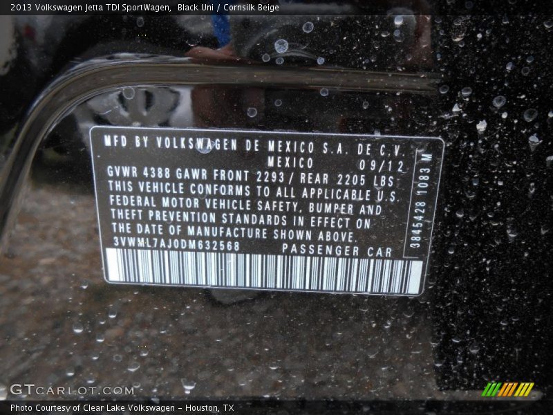 Black Uni / Cornsilk Beige 2013 Volkswagen Jetta TDI SportWagen