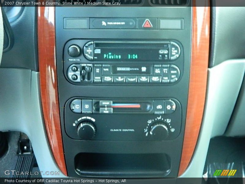 Stone White / Medium Slate Gray 2007 Chrysler Town & Country