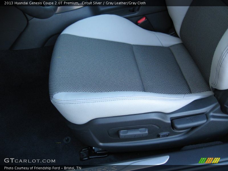 Circuit Silver / Gray Leather/Gray Cloth 2013 Hyundai Genesis Coupe 2.0T Premium