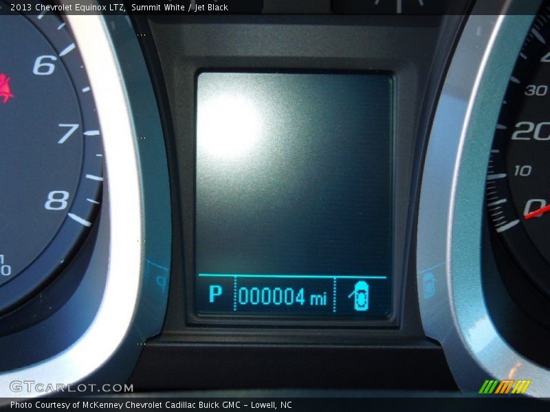 Summit White / Jet Black 2013 Chevrolet Equinox LTZ