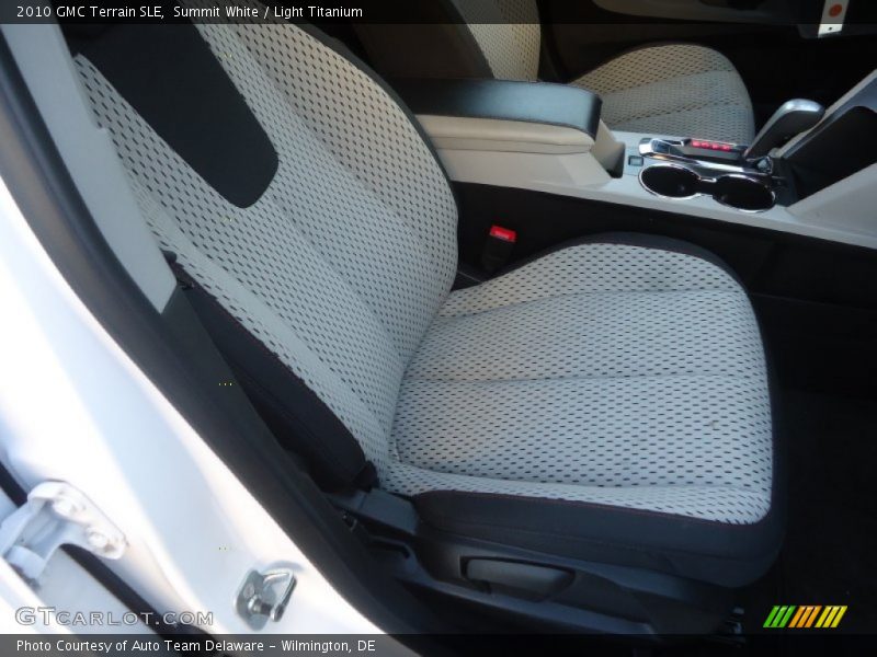 Summit White / Light Titanium 2010 GMC Terrain SLE