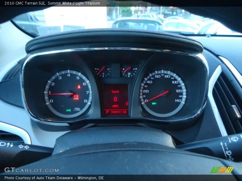 Summit White / Light Titanium 2010 GMC Terrain SLE