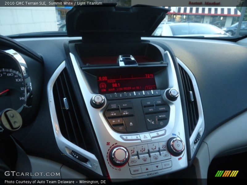Summit White / Light Titanium 2010 GMC Terrain SLE