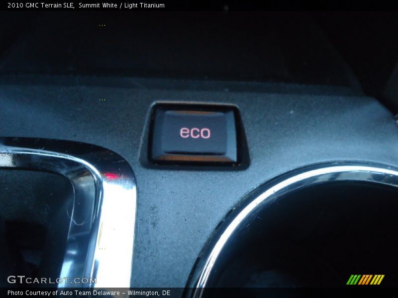 Summit White / Light Titanium 2010 GMC Terrain SLE