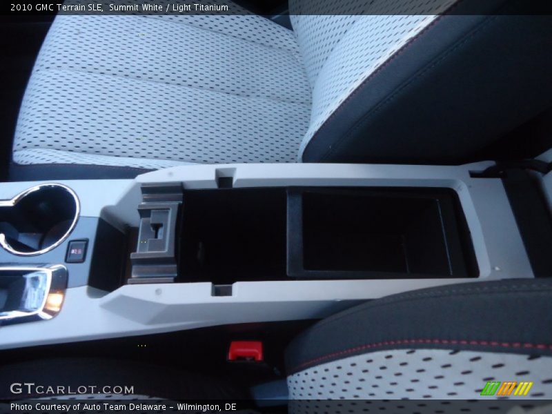 Summit White / Light Titanium 2010 GMC Terrain SLE