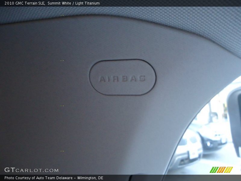 Summit White / Light Titanium 2010 GMC Terrain SLE