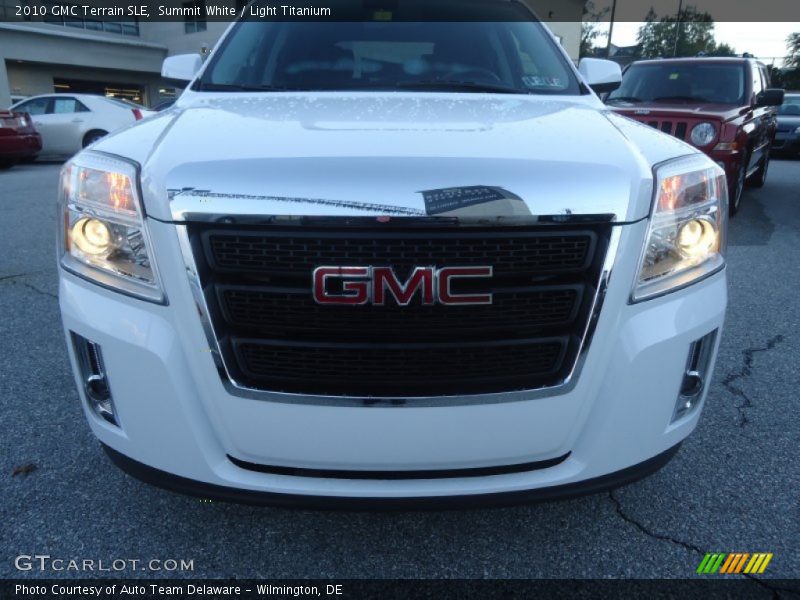 Summit White / Light Titanium 2010 GMC Terrain SLE