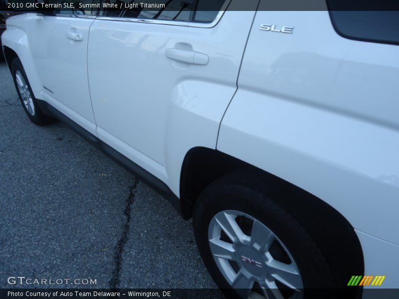 Summit White / Light Titanium 2010 GMC Terrain SLE