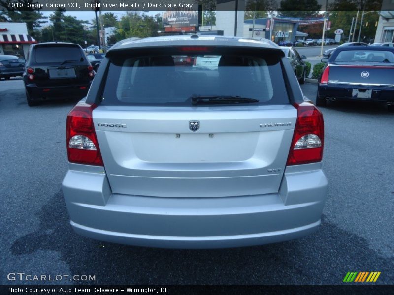 Bright Silver Metallic / Dark Slate Gray 2010 Dodge Caliber SXT