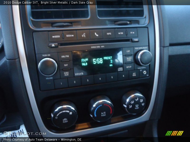 Bright Silver Metallic / Dark Slate Gray 2010 Dodge Caliber SXT
