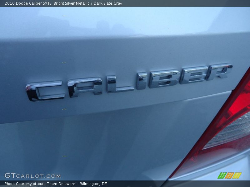Bright Silver Metallic / Dark Slate Gray 2010 Dodge Caliber SXT