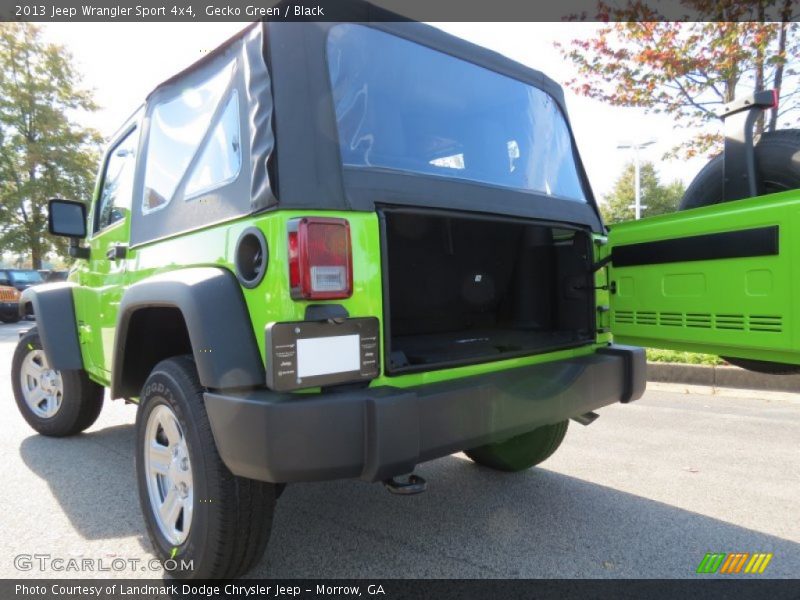 Gecko Green / Black 2013 Jeep Wrangler Sport 4x4