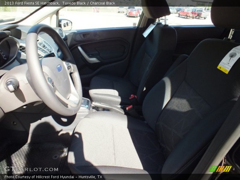 Tuxedo Black / Charcoal Black 2013 Ford Fiesta SE Hatchback