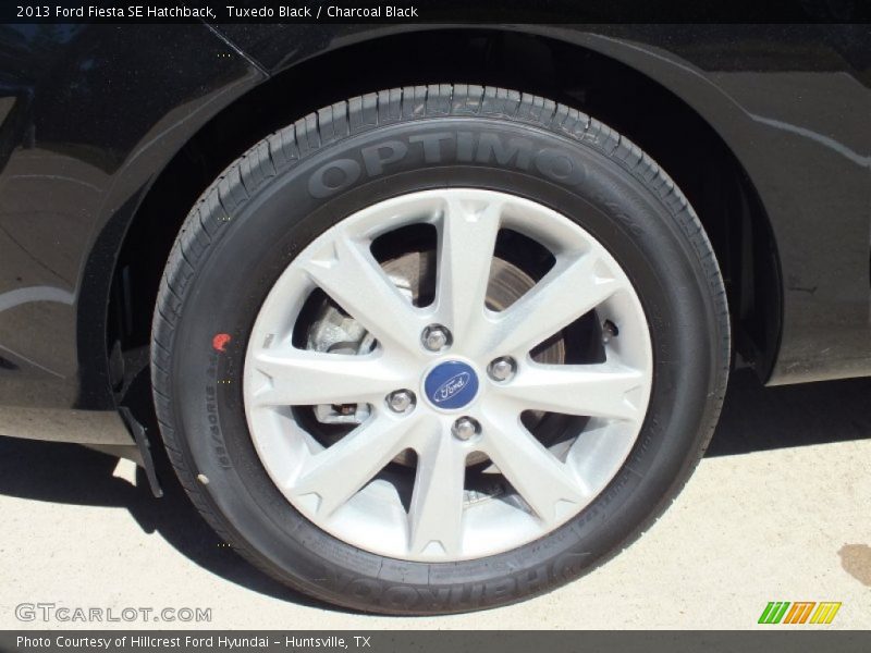 Tuxedo Black / Charcoal Black 2013 Ford Fiesta SE Hatchback