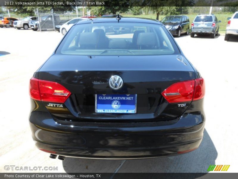 Black Uni / Titan Black 2013 Volkswagen Jetta TDI Sedan