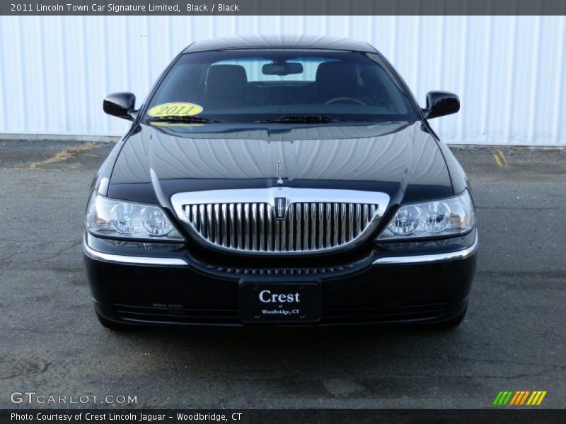 Black / Black 2011 Lincoln Town Car Signature Limited