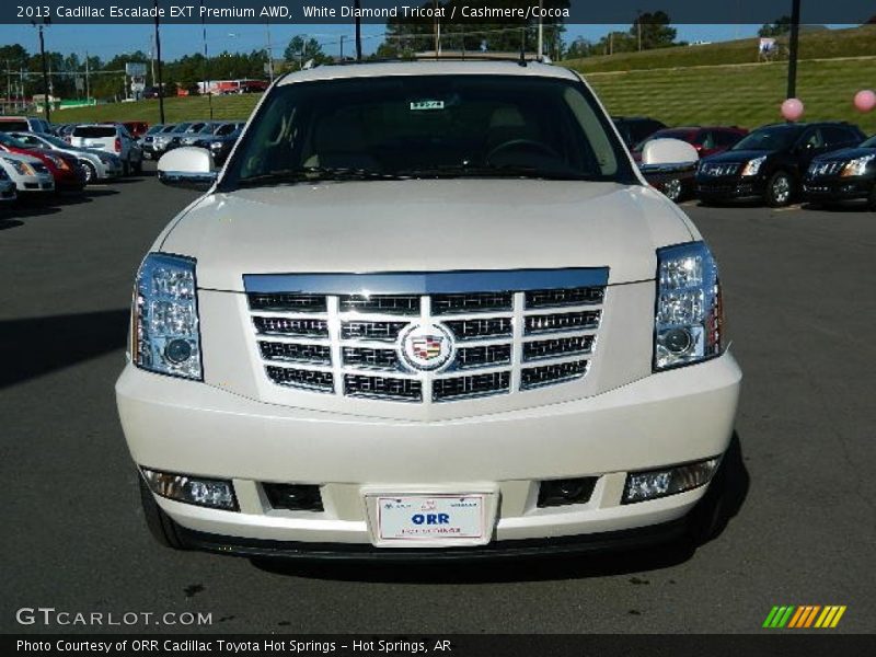 White Diamond Tricoat / Cashmere/Cocoa 2013 Cadillac Escalade EXT Premium AWD