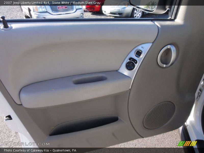Stone White / Medium Slate Gray 2007 Jeep Liberty Limited 4x4