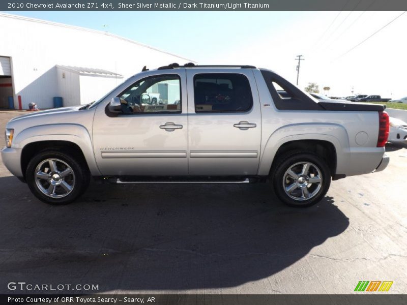 Sheer Silver Metallic / Dark Titanium/Light Titanium 2010 Chevrolet Avalanche Z71 4x4