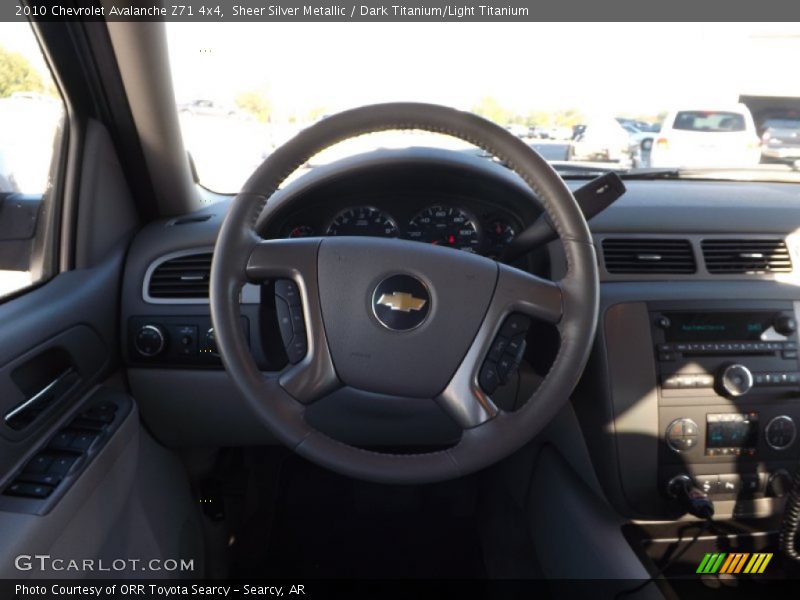 Sheer Silver Metallic / Dark Titanium/Light Titanium 2010 Chevrolet Avalanche Z71 4x4