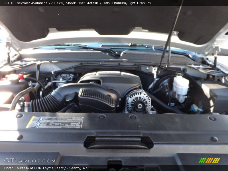 Sheer Silver Metallic / Dark Titanium/Light Titanium 2010 Chevrolet Avalanche Z71 4x4