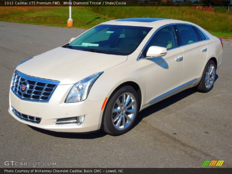 White Diamond Tricoat / Shale/Cocoa 2013 Cadillac XTS Premium FWD