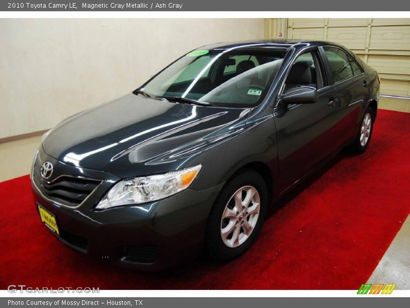 Magnetic Gray Metallic / Ash Gray 2010 Toyota Camry LE
