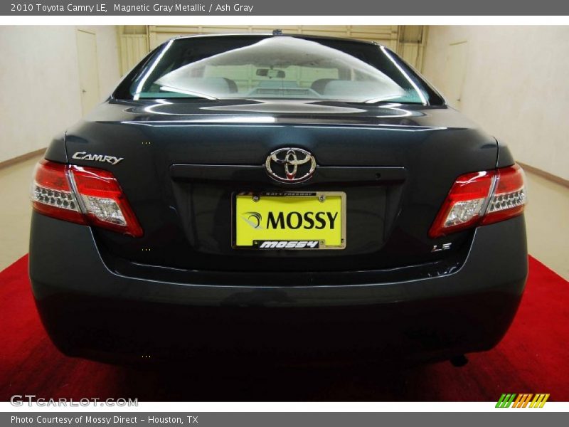Magnetic Gray Metallic / Ash Gray 2010 Toyota Camry LE