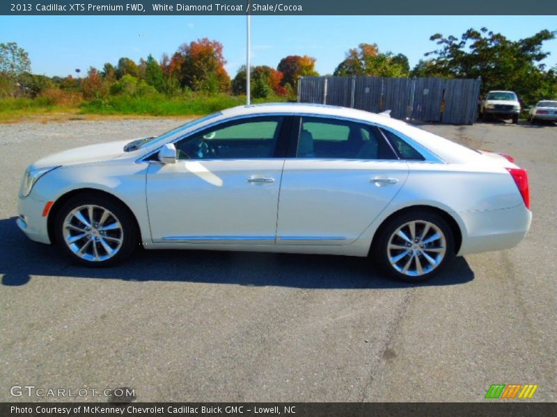 White Diamond Tricoat / Shale/Cocoa 2013 Cadillac XTS Premium FWD