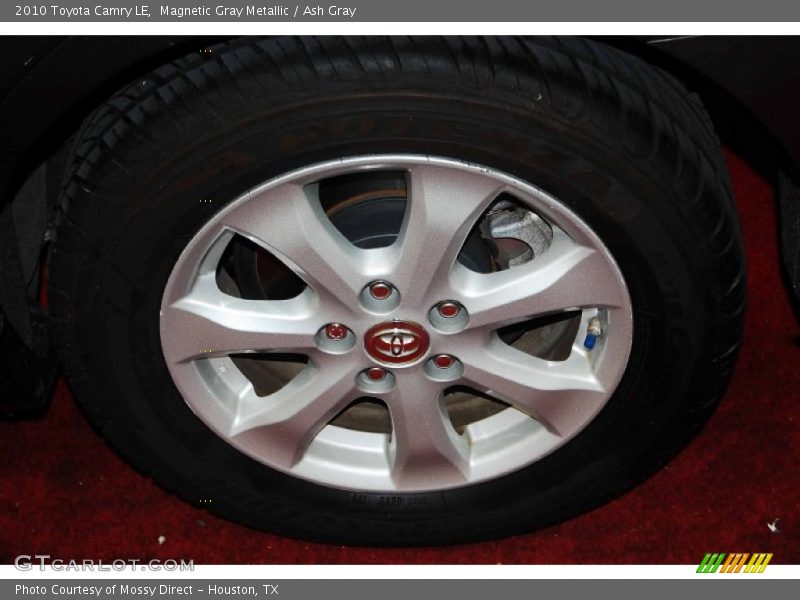 Magnetic Gray Metallic / Ash Gray 2010 Toyota Camry LE