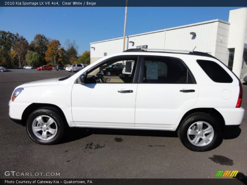 Clear White / Beige 2010 Kia Sportage LX V6 4x4