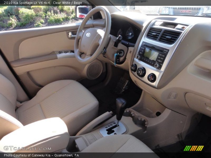 Clear White / Beige 2010 Kia Sportage LX V6 4x4