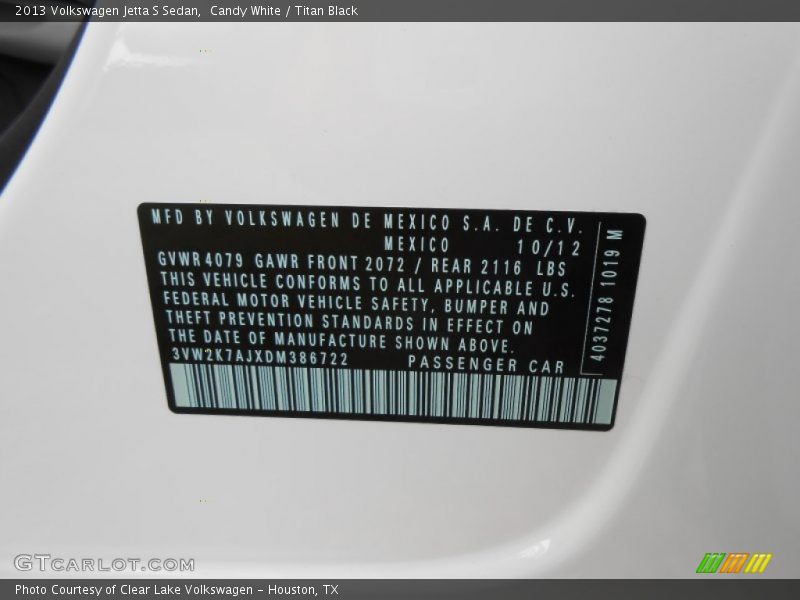Candy White / Titan Black 2013 Volkswagen Jetta S Sedan