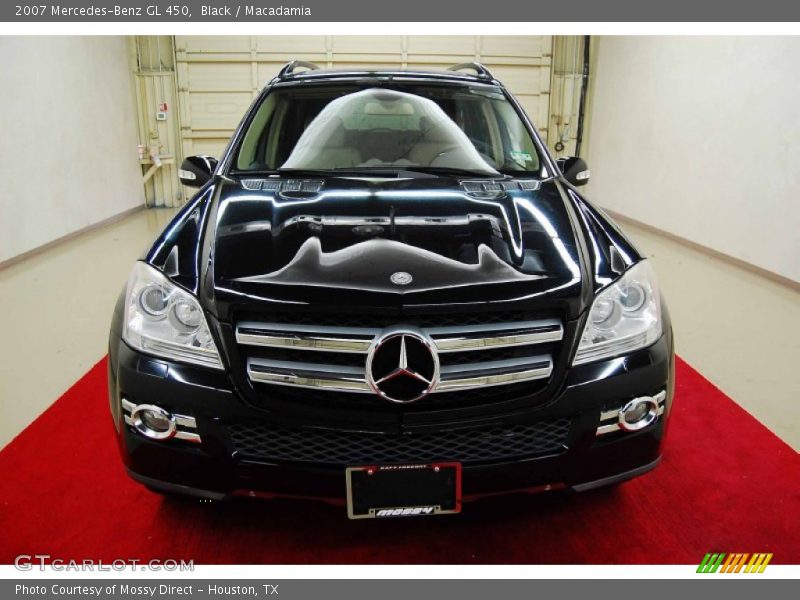 Black / Macadamia 2007 Mercedes-Benz GL 450