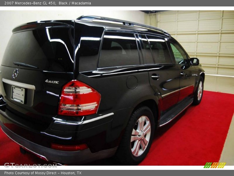 Black / Macadamia 2007 Mercedes-Benz GL 450