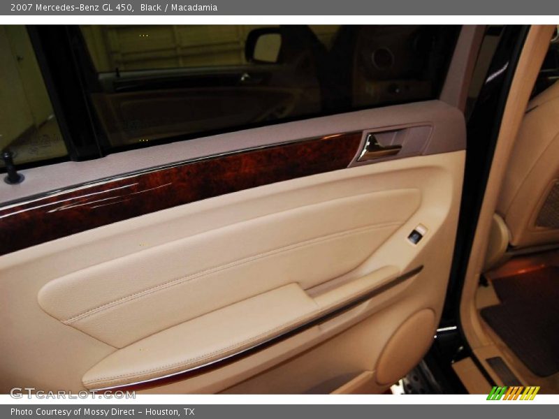 Black / Macadamia 2007 Mercedes-Benz GL 450