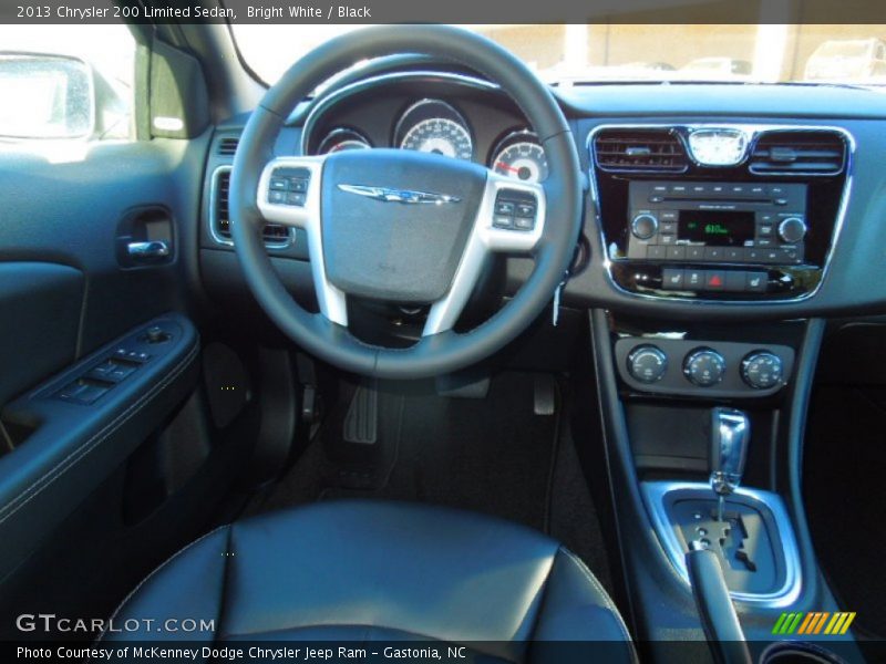 Bright White / Black 2013 Chrysler 200 Limited Sedan